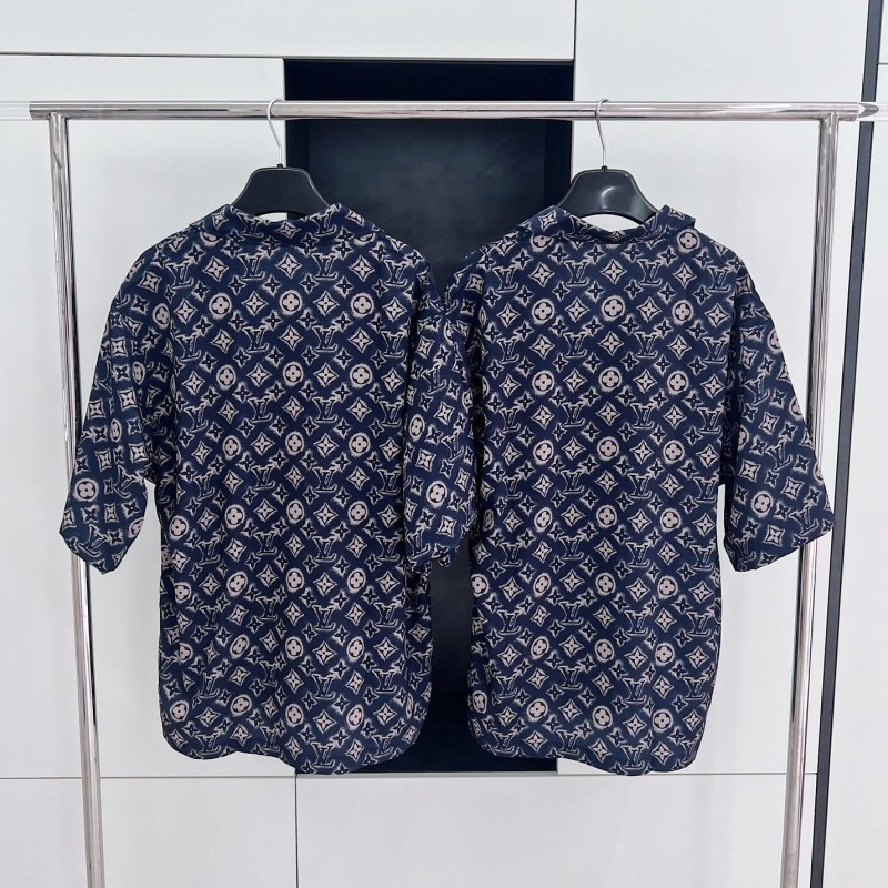 LV Tee