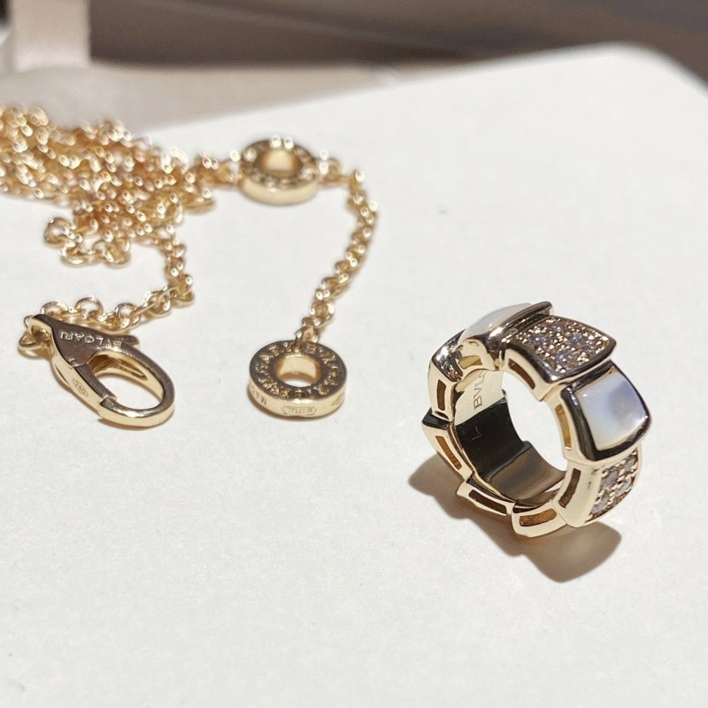 Bvlgari Necklace