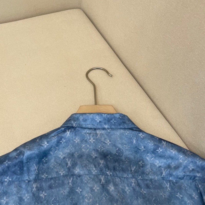 LV Unisex Blouse