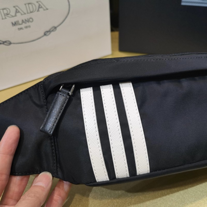 Prada X Adidas 腰包 / 胸包