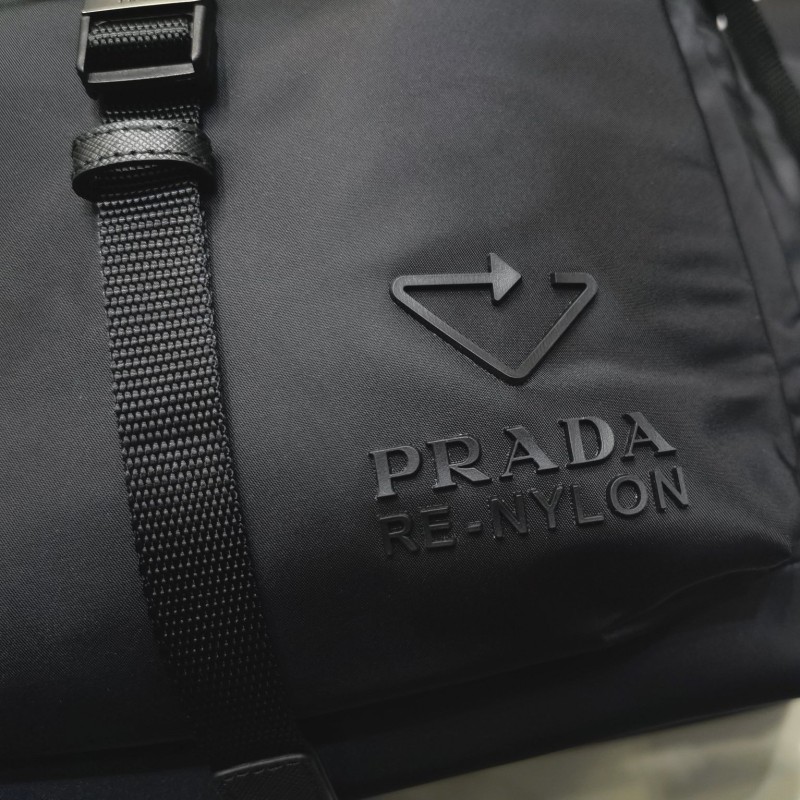 Prada Backpack 旅行包