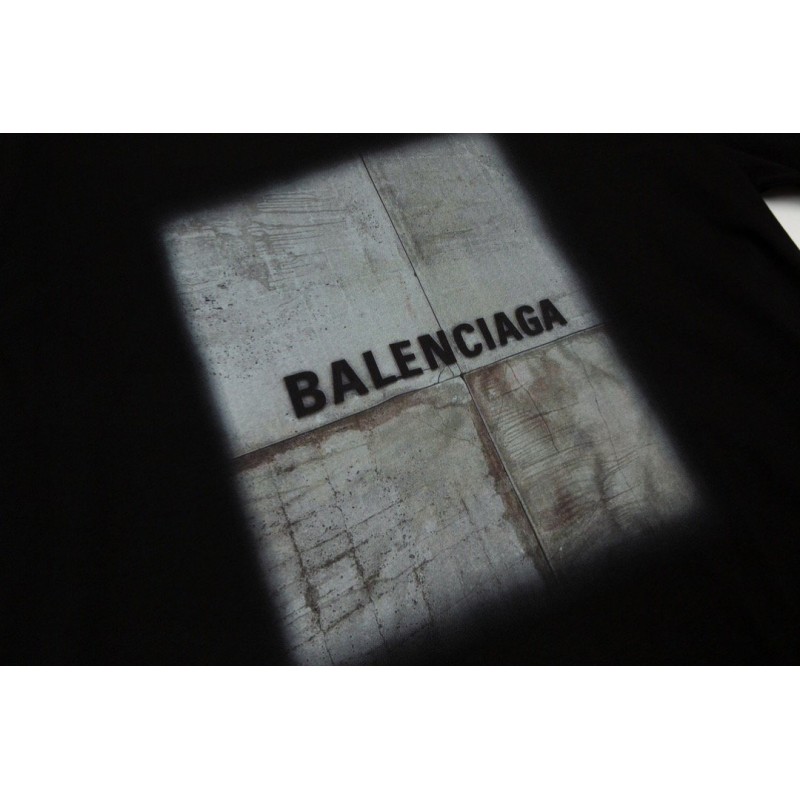 Balenciaga Unisex Tee