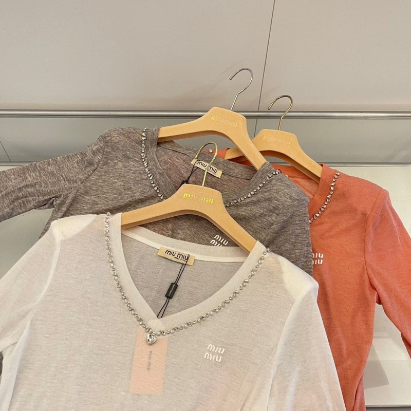 MiuMiu V Collar Tee