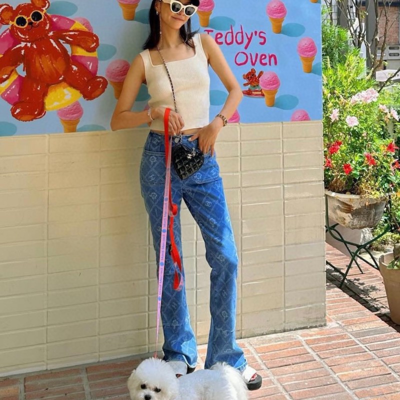 Chanel Jeans
