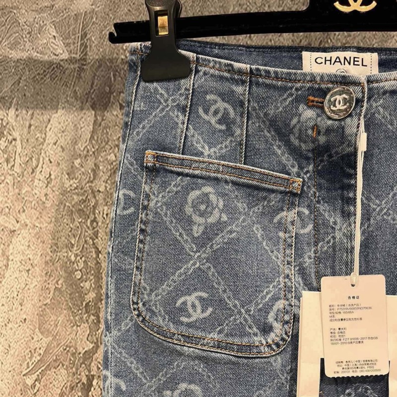 Chanel Jeans