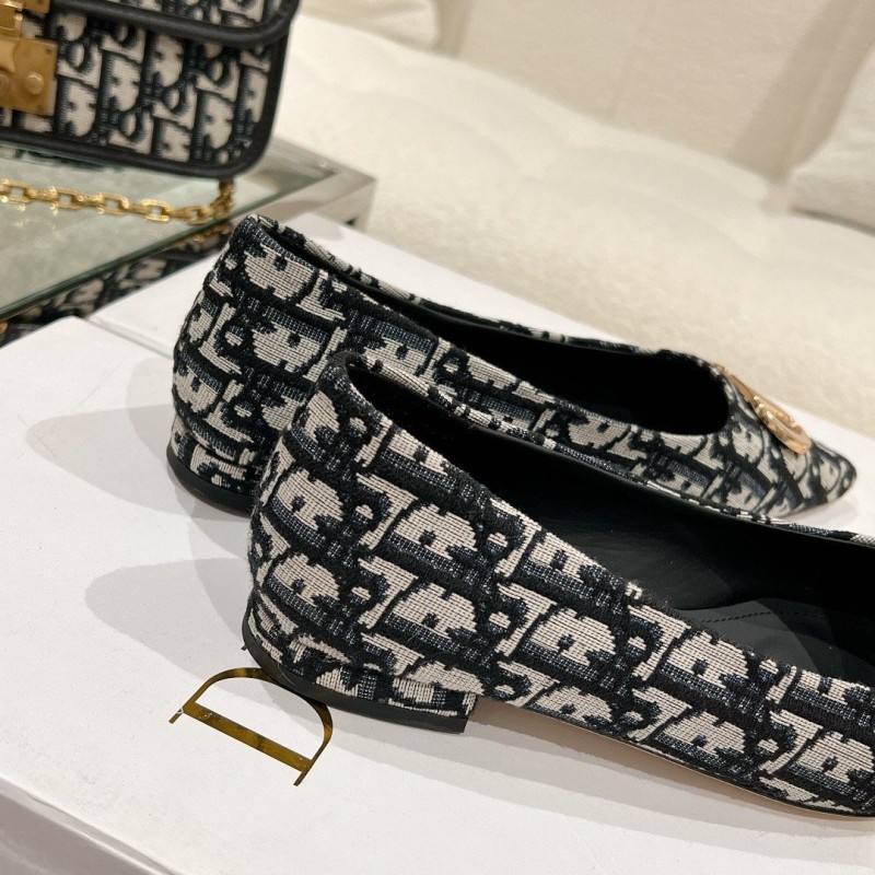 Dior Flat