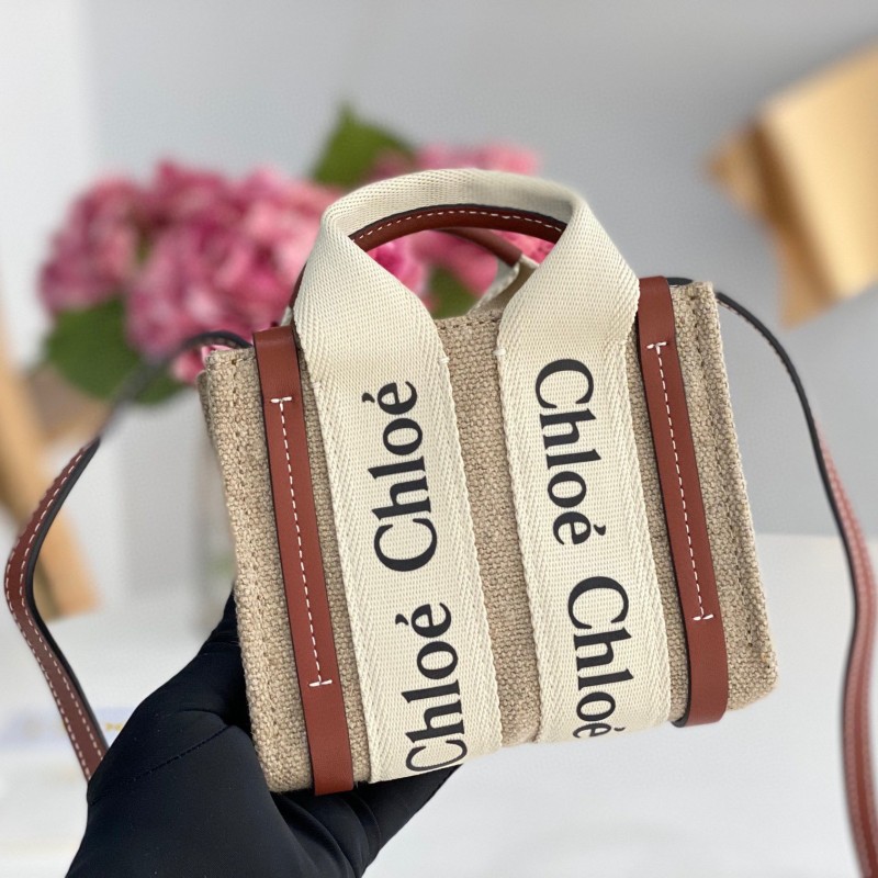 Chloe Woody Nano