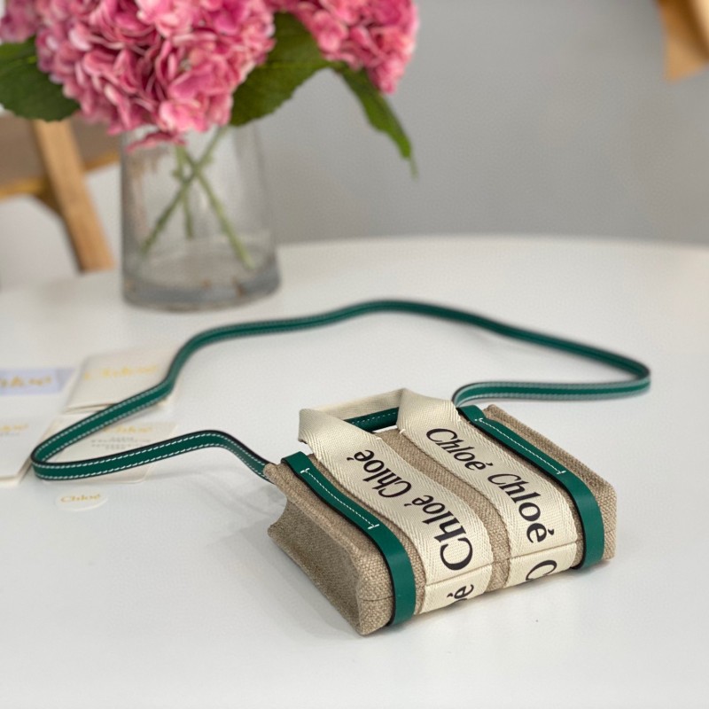 Chloe Woody Nano