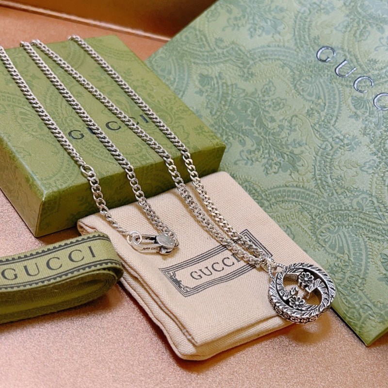 Gucci Necklace (Unisex)