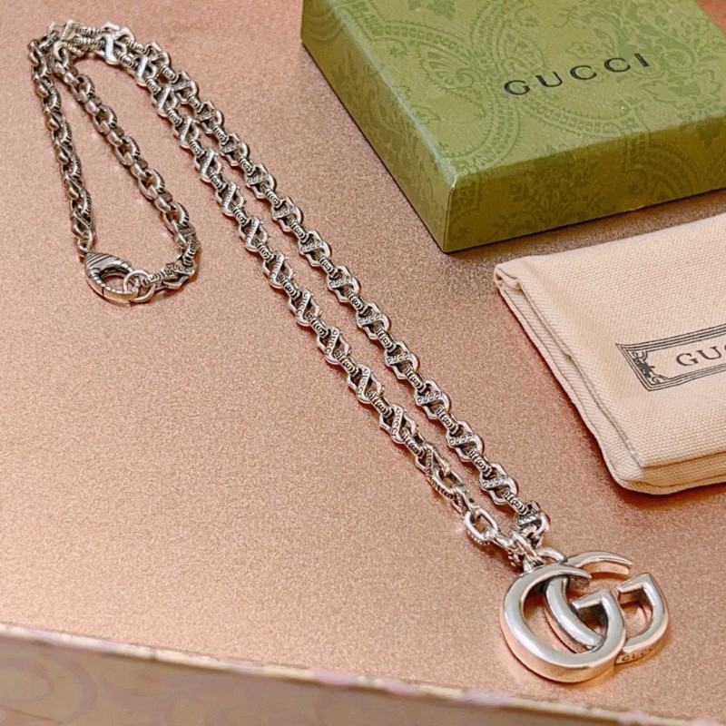 Gucci Necklace (Unisex)
