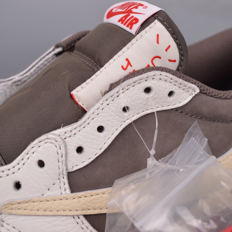 Nike Travis Scott AJ1