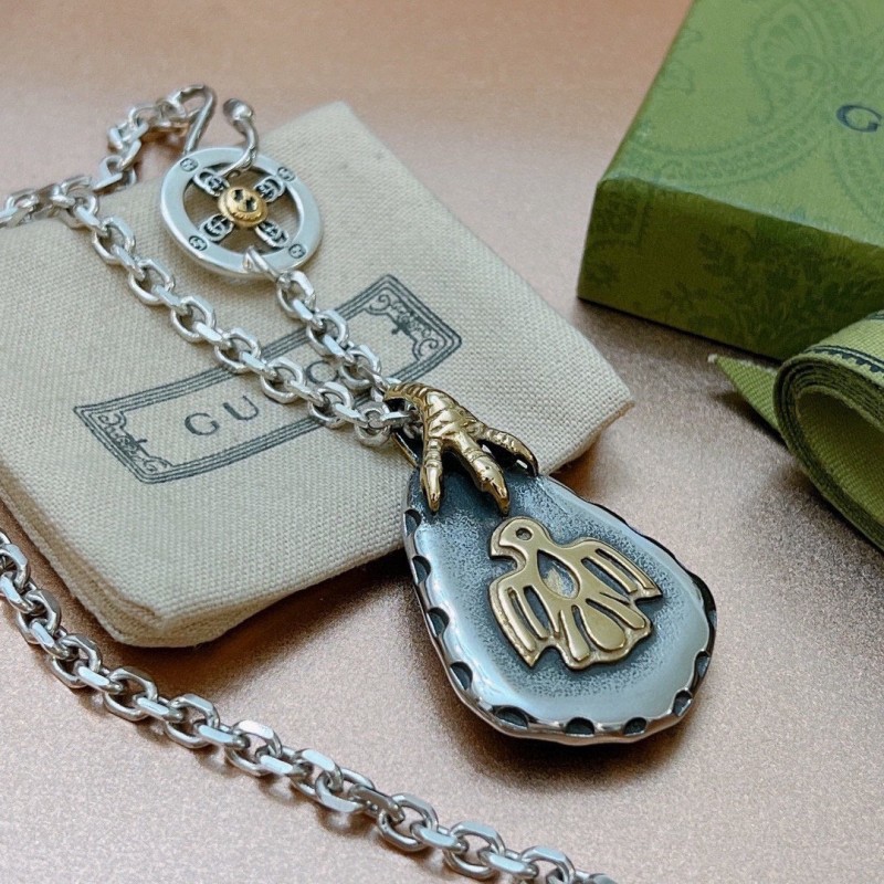 Gucci Necklace (Unisex)