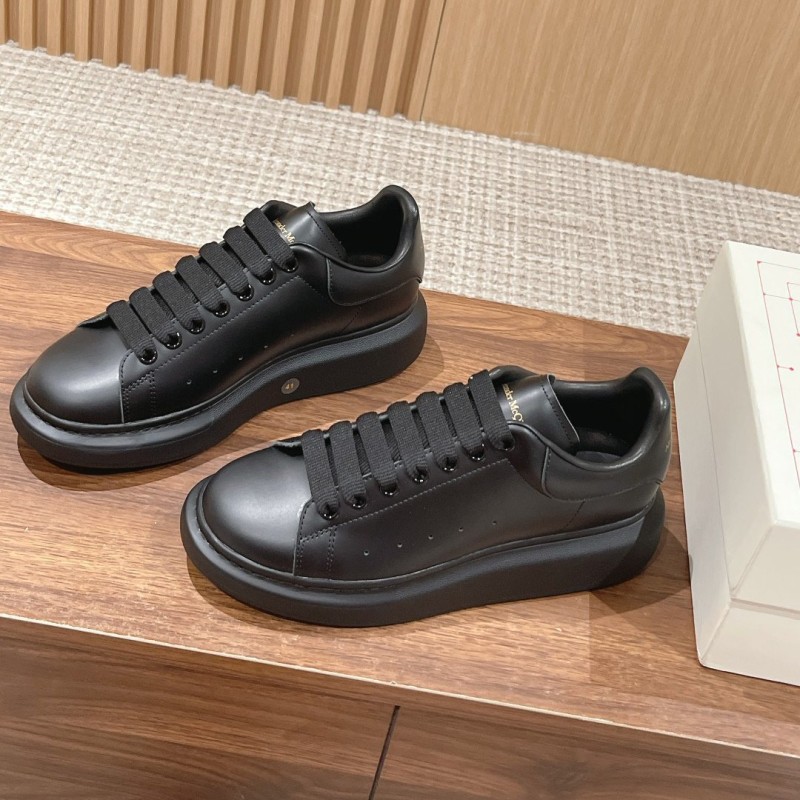 McQueen Unisex Sneaker