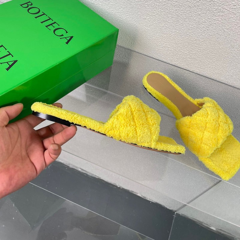 Bottega Veneta Flat
