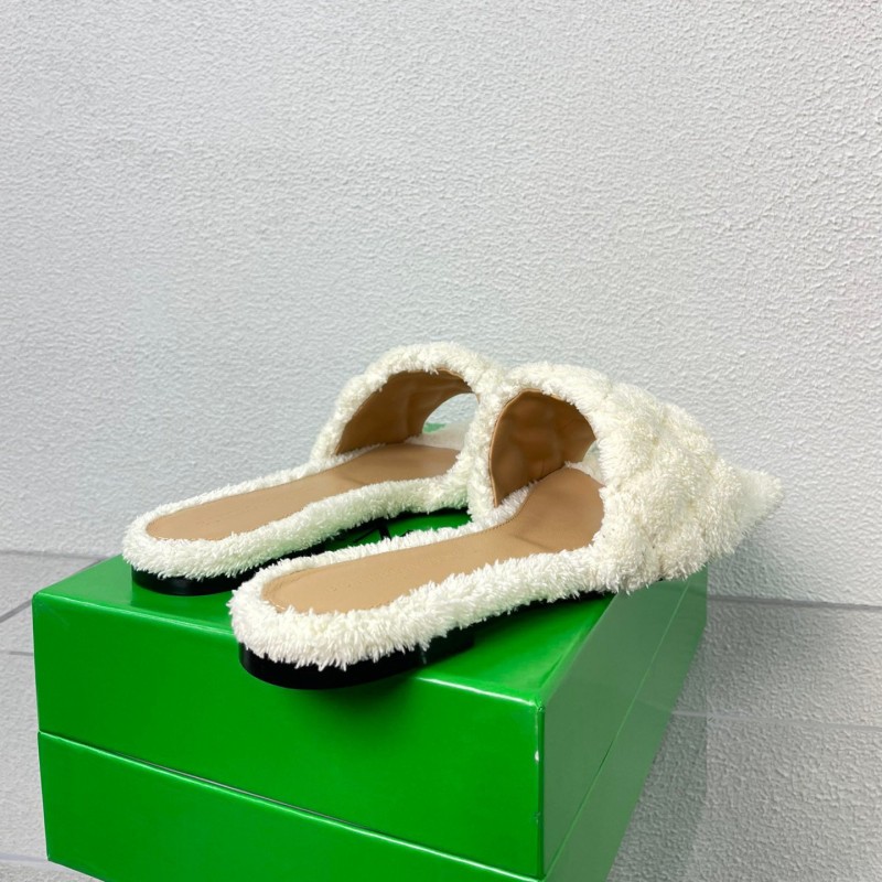 Bottega Veneta Flat