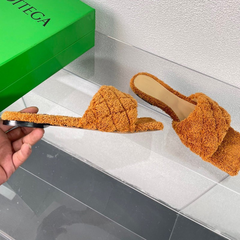 Bottega Veneta Flat