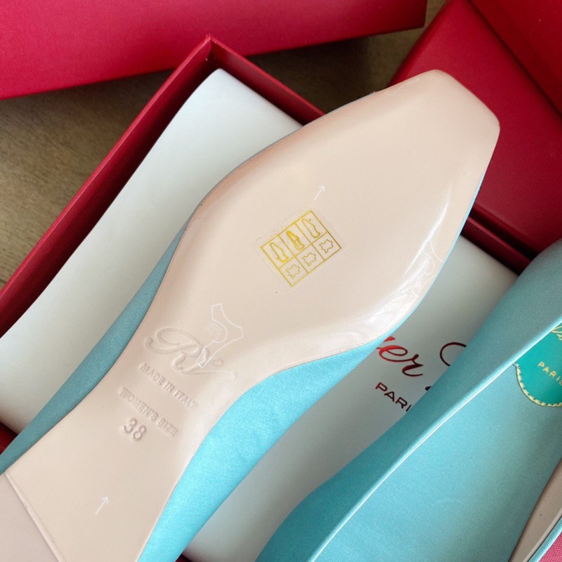 Roger Vivier Flat