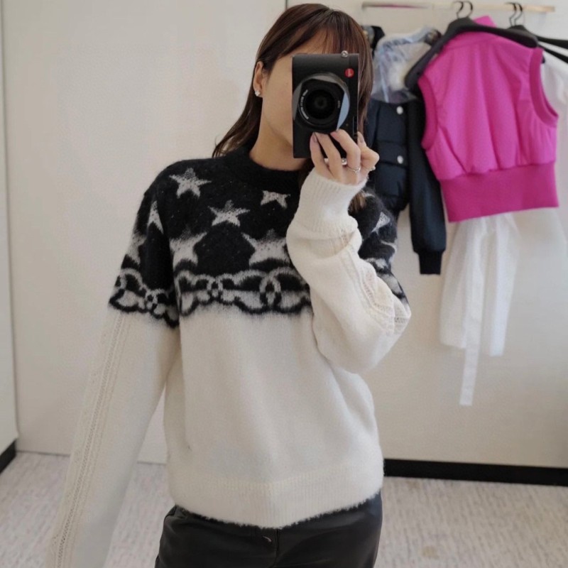 Chanel Sweater 