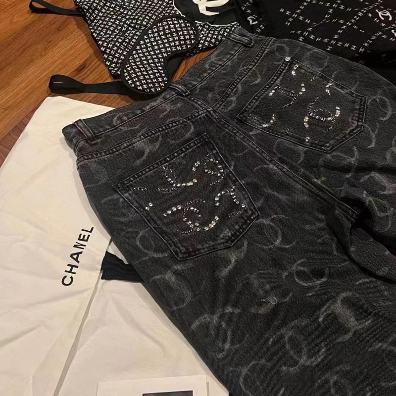 Chanel Jeans