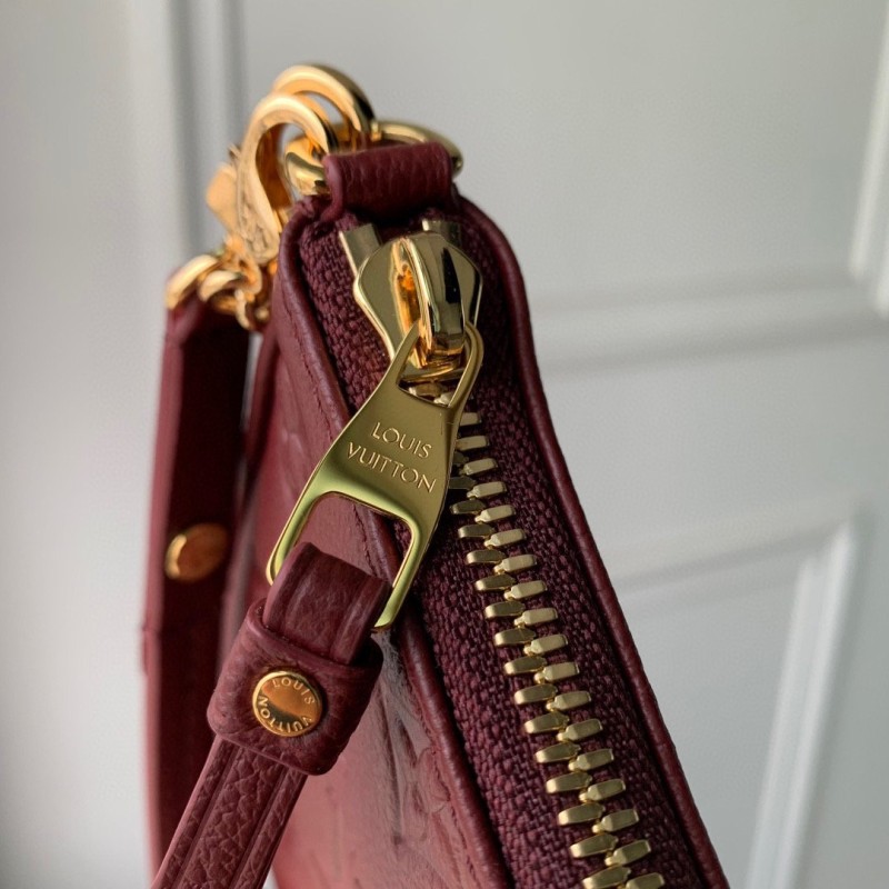 LV Easy Pouch On Strap