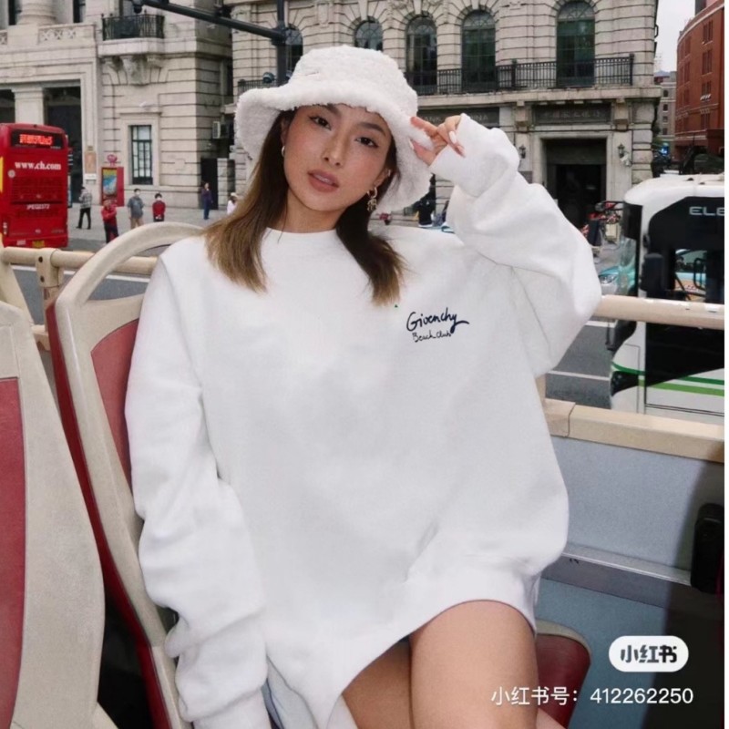 Givenchy Unisex Sweater