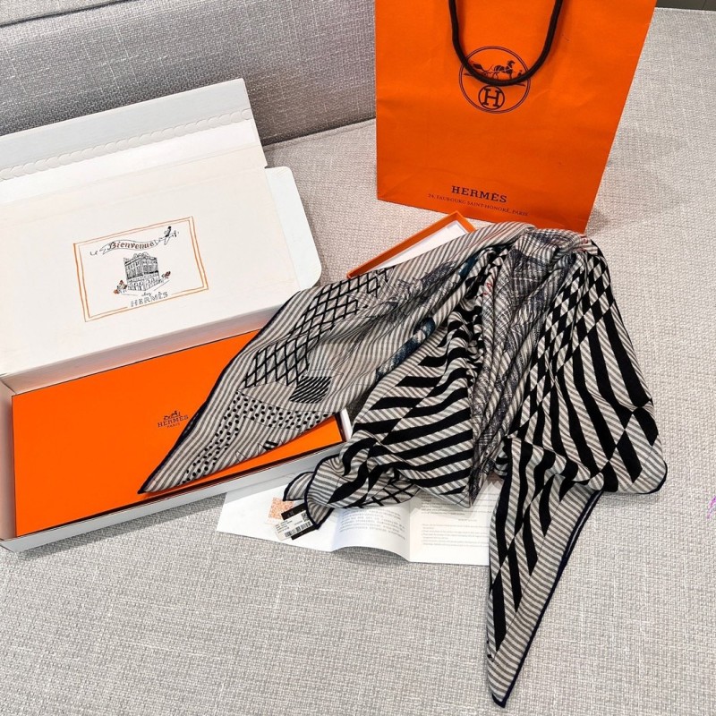 Hermes Shawl