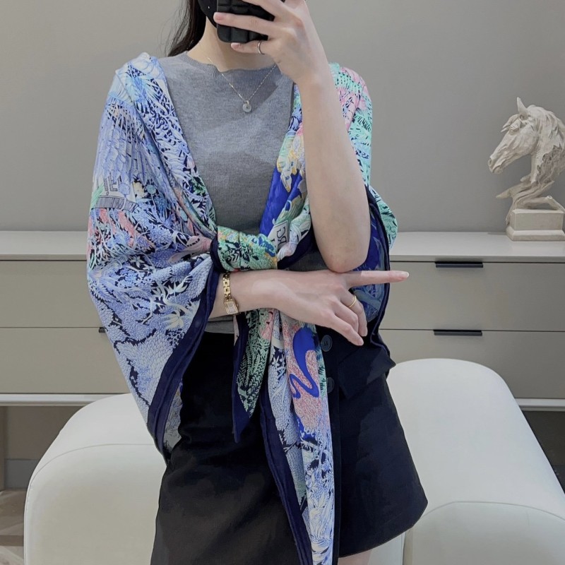 Hermes Shawl