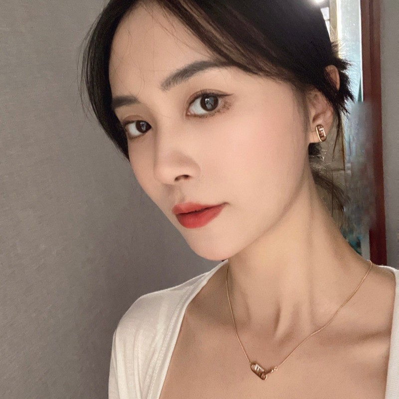 Fendi Necklace / Earrings 