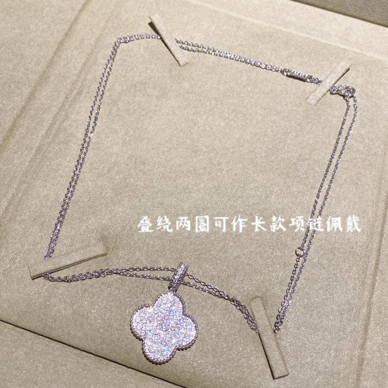VCA Necklace 