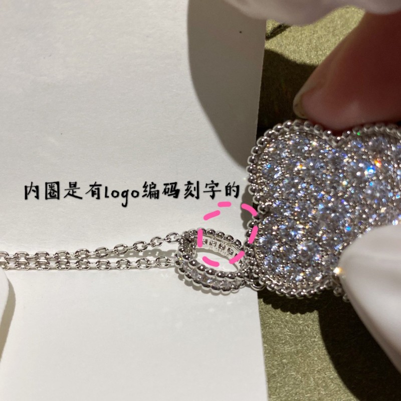 VCA Necklace 