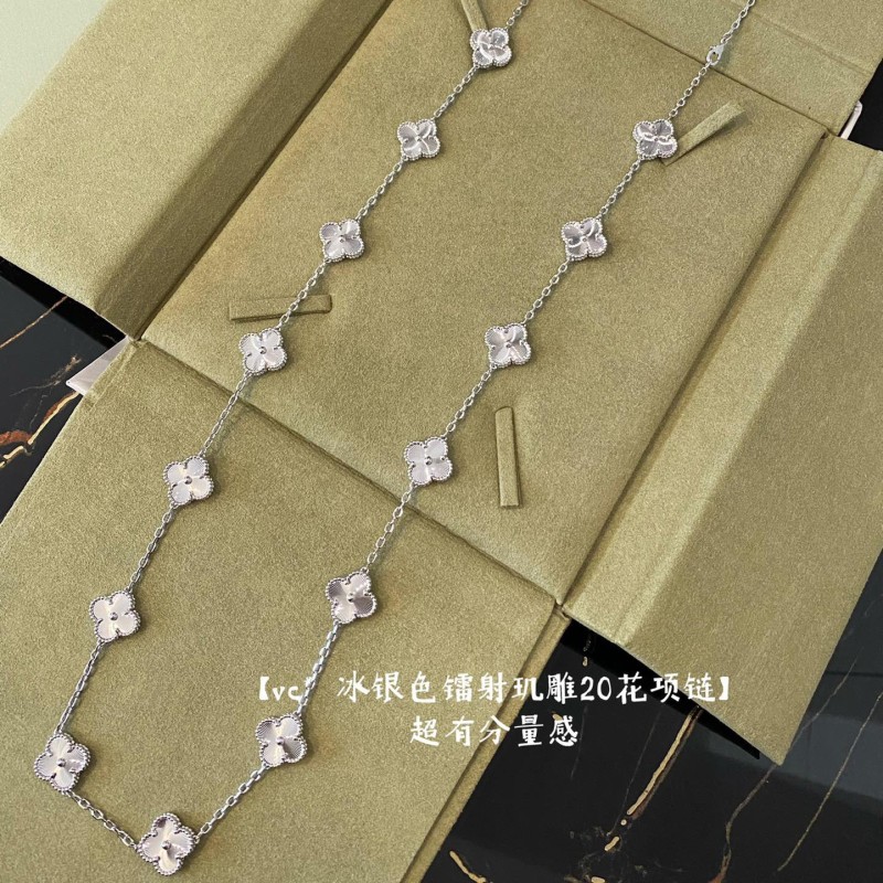 VCA Necklace 