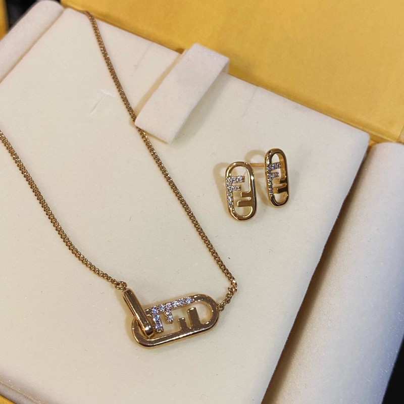 Fendi Earrings 