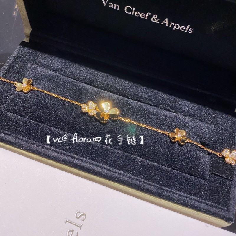 VCA Bracelet