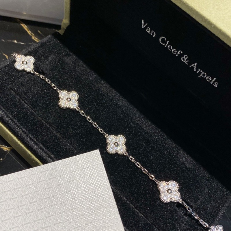 VCA Bracelet