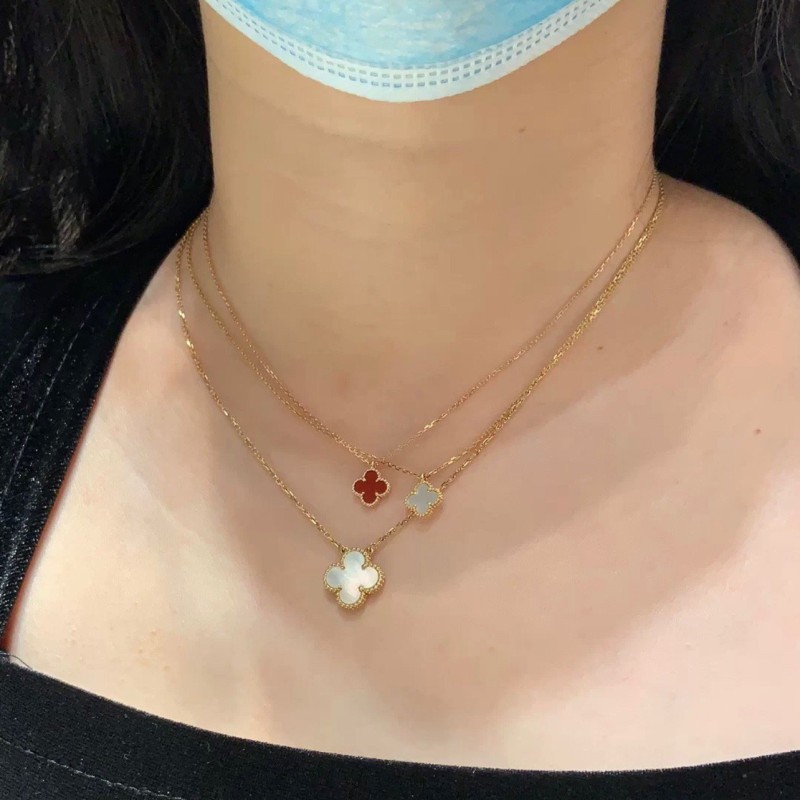 VCA Necklace