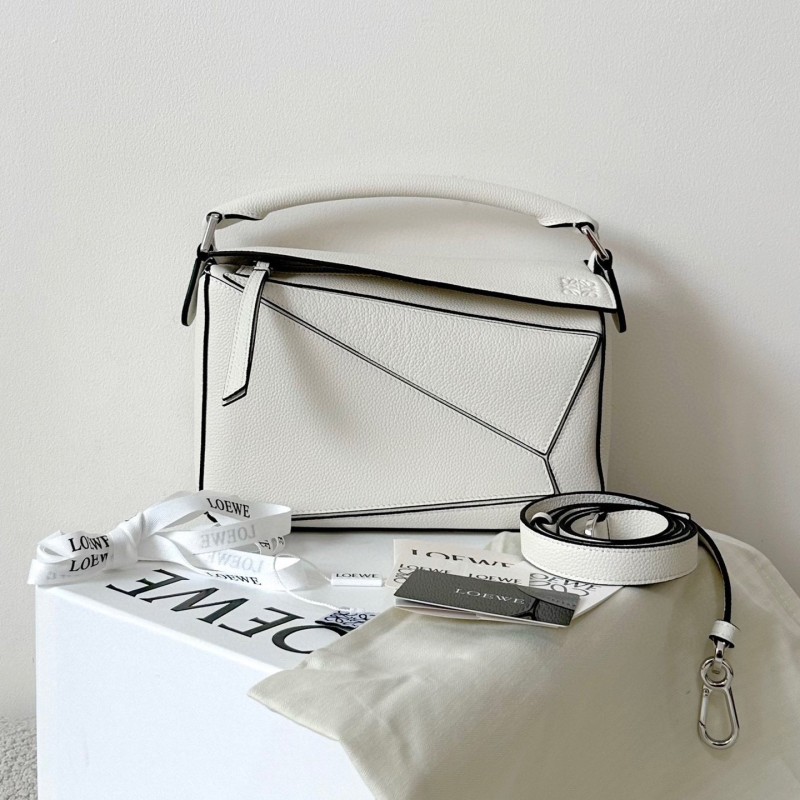 Loewe Puzzle Mini