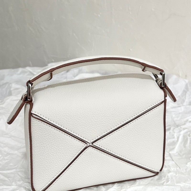 Loewe Puzzle Mini
