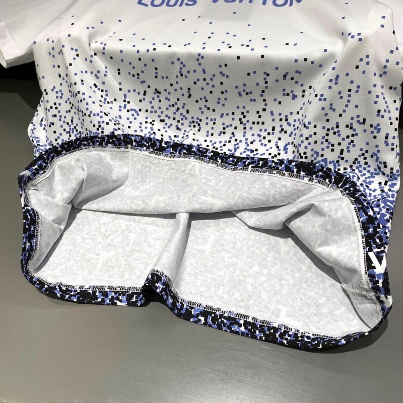 LV Tee
