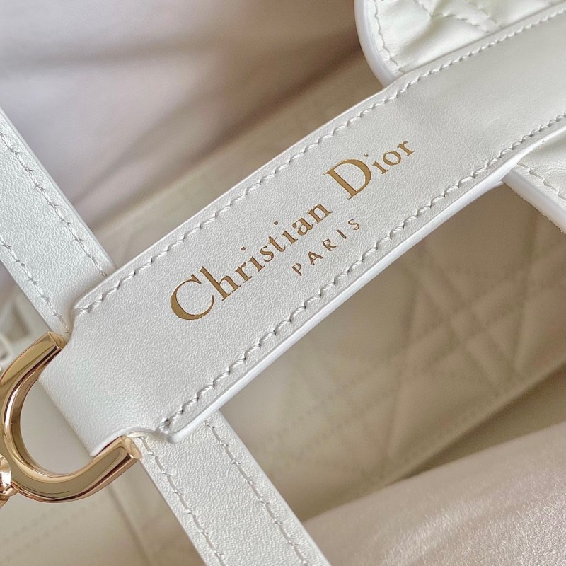 Dior Toujours
