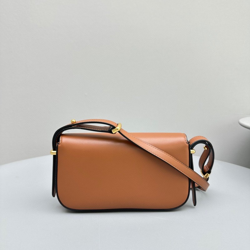 Prada 豆腐包