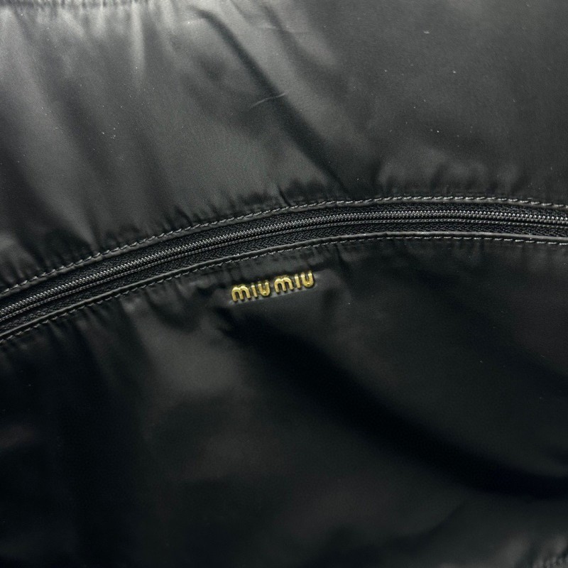 MiuMiu Hobo
