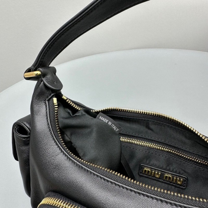 MiuMiu Hobo