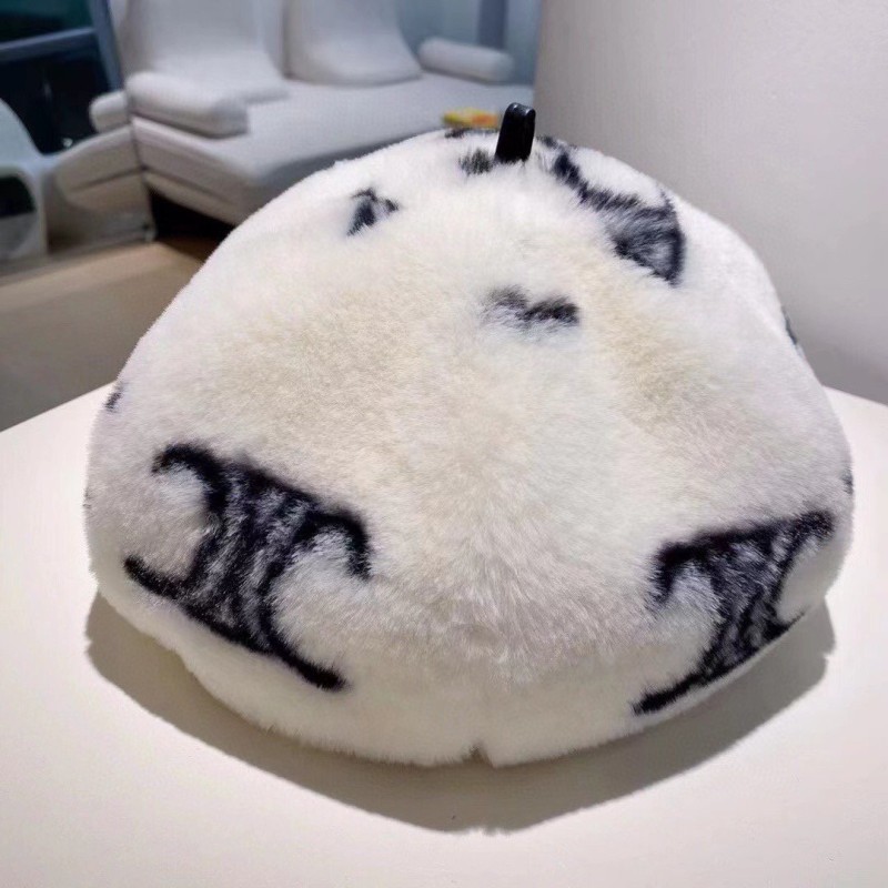 Celine Berets