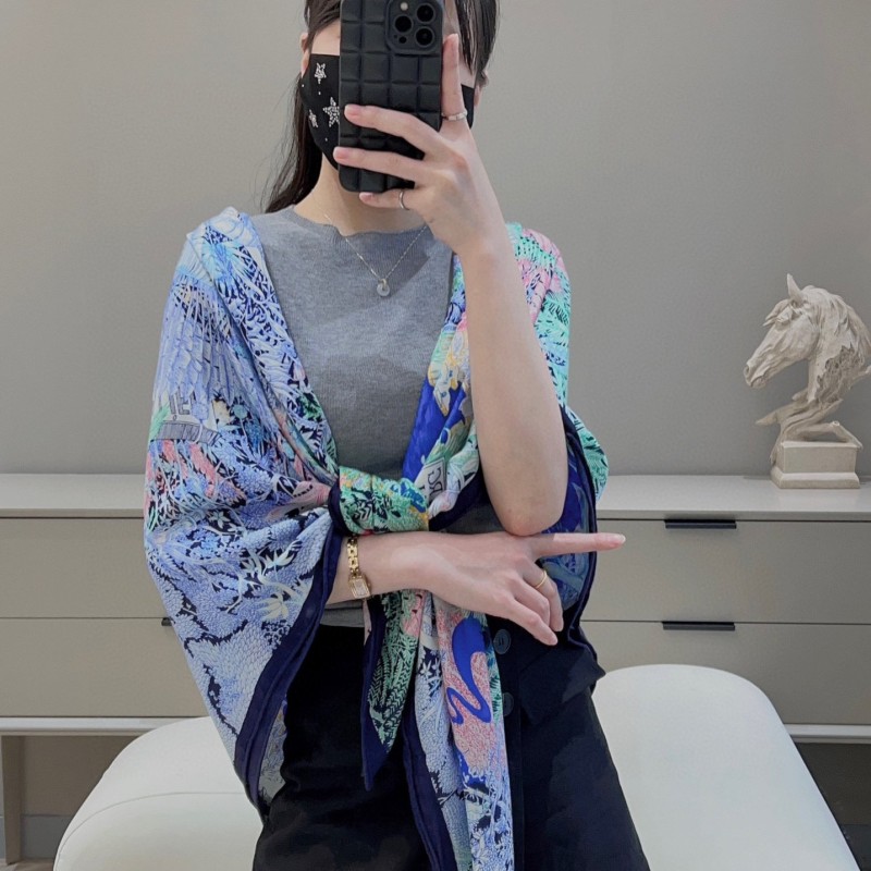 Hermes Shawl
