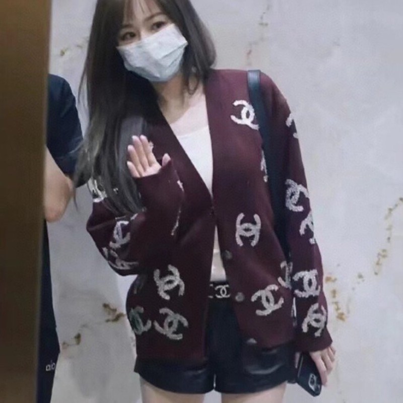 Chanel Unisex Cashmere Cardigan