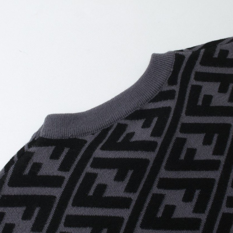 Fendi Unisex Cashmere Sweater