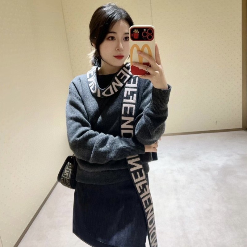 Fendi Sweater