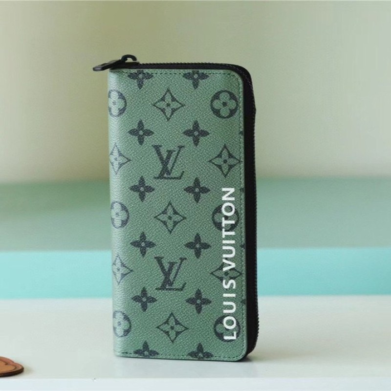 Lv Long Wallet