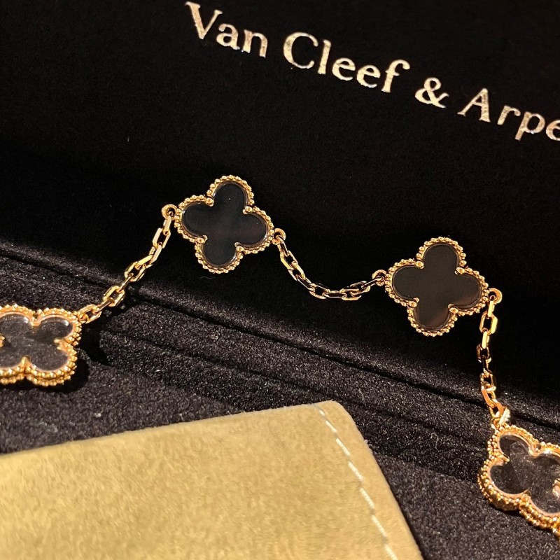 VCA Bracelet