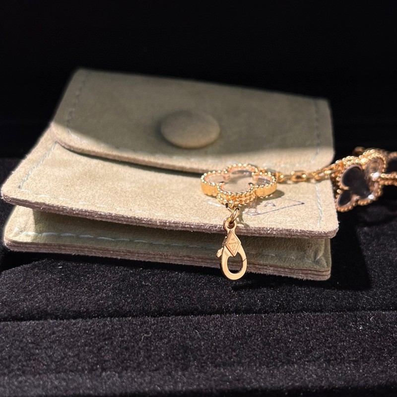 VCA Bracelet